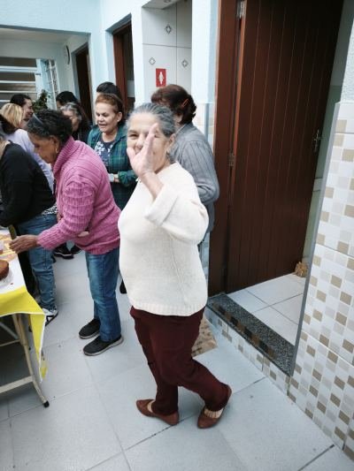 Uma Tarde de Alegria, Convivência e Muito Amor no CEAE Parque do Carmo